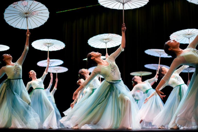 Chinese Cultural Dance Club At UCLA Uses Performing Arts To Celebrate ...