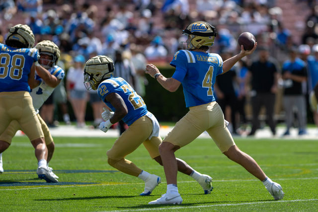 Keegan Jones credits DeShaun Foster, carries optimism in return to UCLA ...