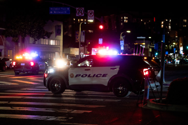 UCPD arrests 2 people for suspected mail theft from off-campus ...