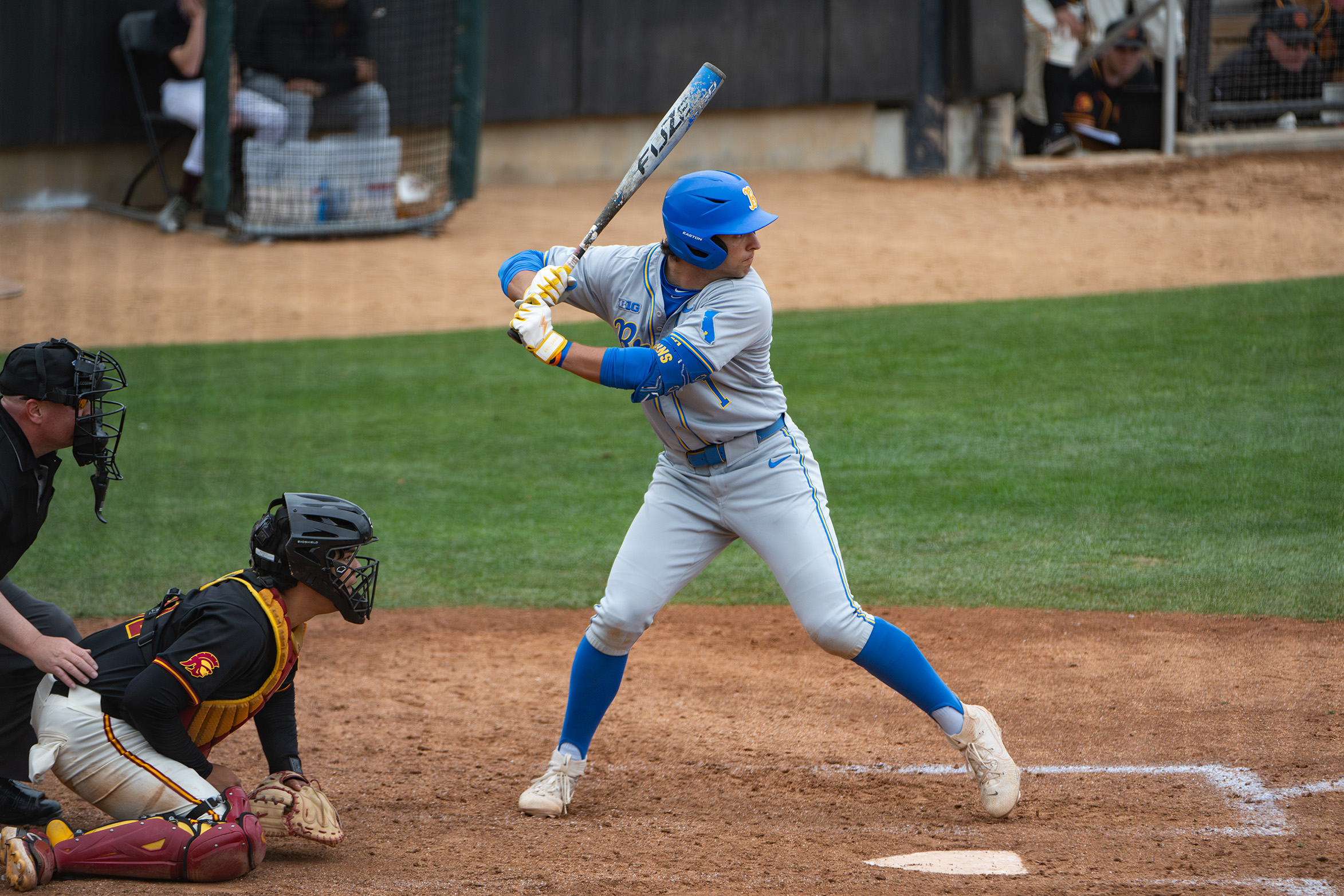 Sophomore shortstop Roch Cholowsky loads into his swing in Irvine. (Jeannie Kim/Daily Bruin senior staff)