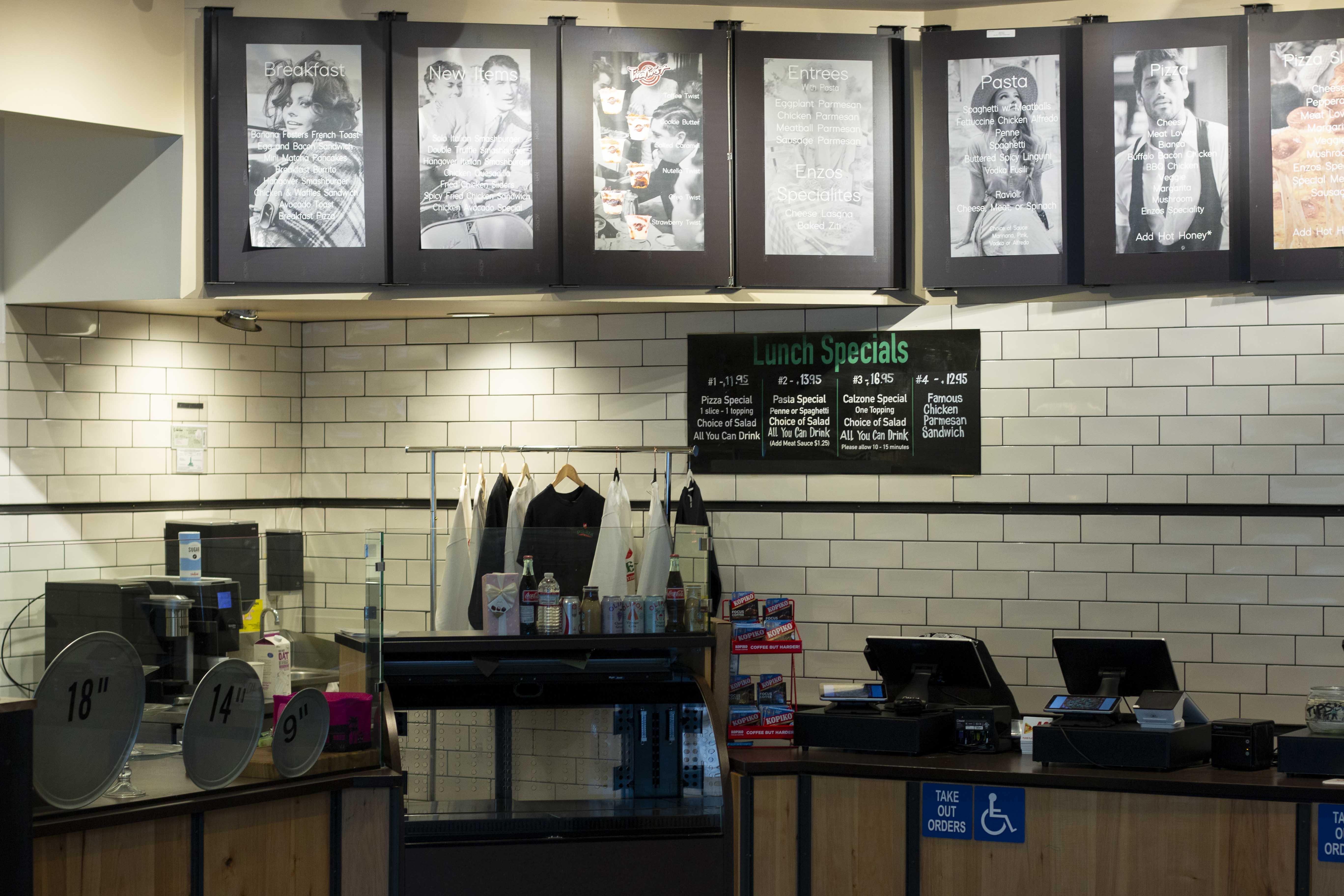 Pictured is the interior of Enzo's Pizzeria. The restaurant went under new ownership in 2021. (Max Zhang/Daily Bruin)