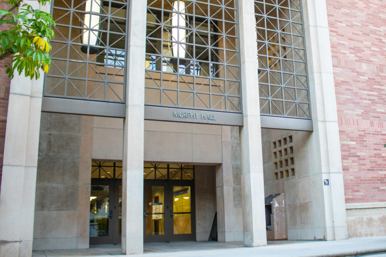 Student uncovers UCLA budget deficit, USAC resolution calls for transparency