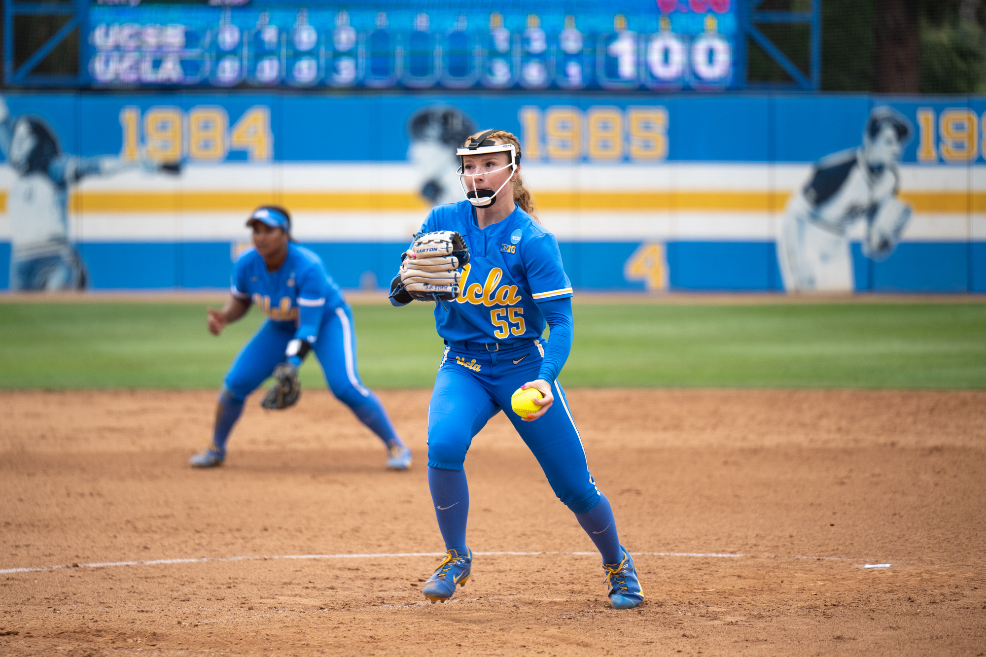 UCLA softball left hander Kaitlyn Terry goes through her wind up motion. (Aidan Sun/Assistant Photo editor)