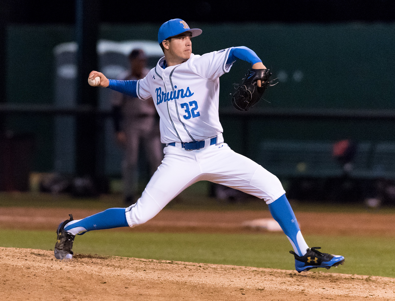 Former Bruin right-hander Ryan Garcia throws a four-seam fastball at Jackie Robinson Stadium. (Daily Bruin file photo)