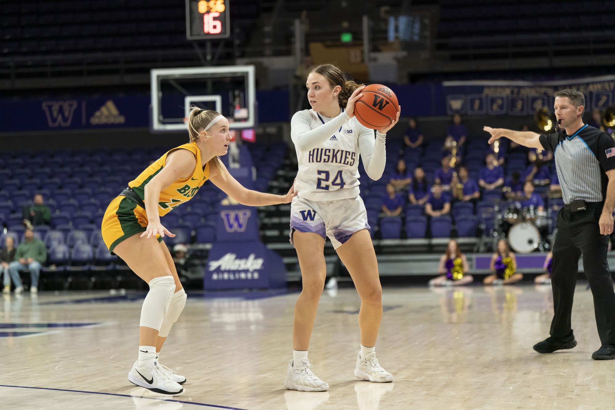 Washington women’s basketball vs North Dakota State in Seattle on December 18, 2014. Photo by David Ryder