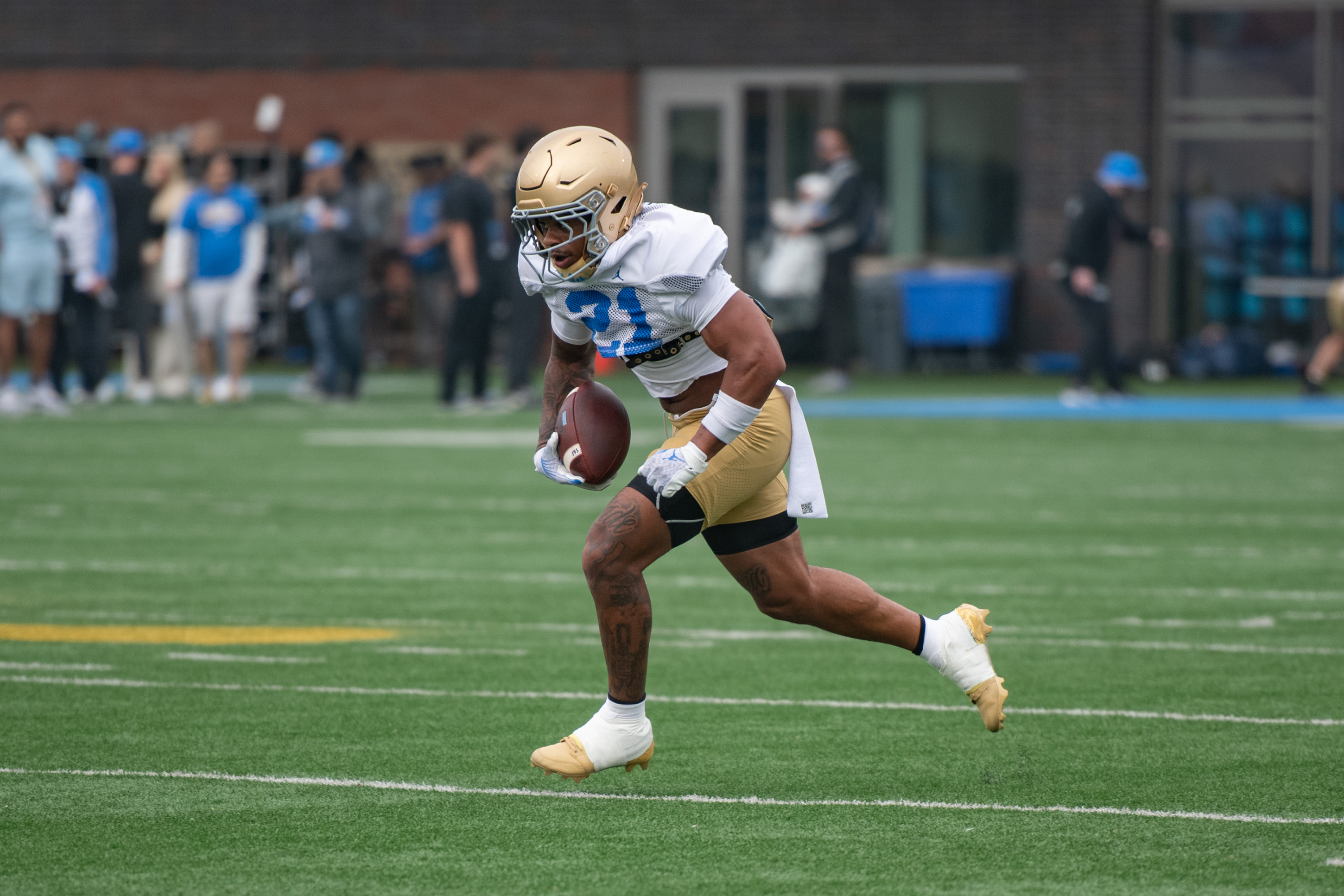 (Libby Li/Daily Bruin)
