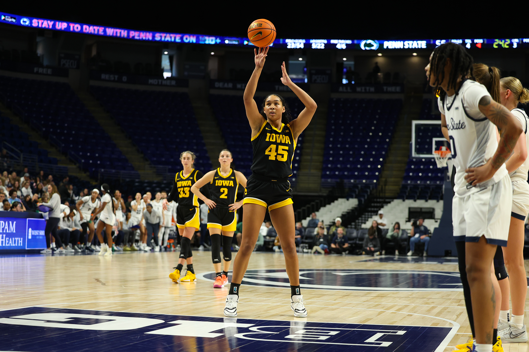 (Courtesy of Iowa Athletics)