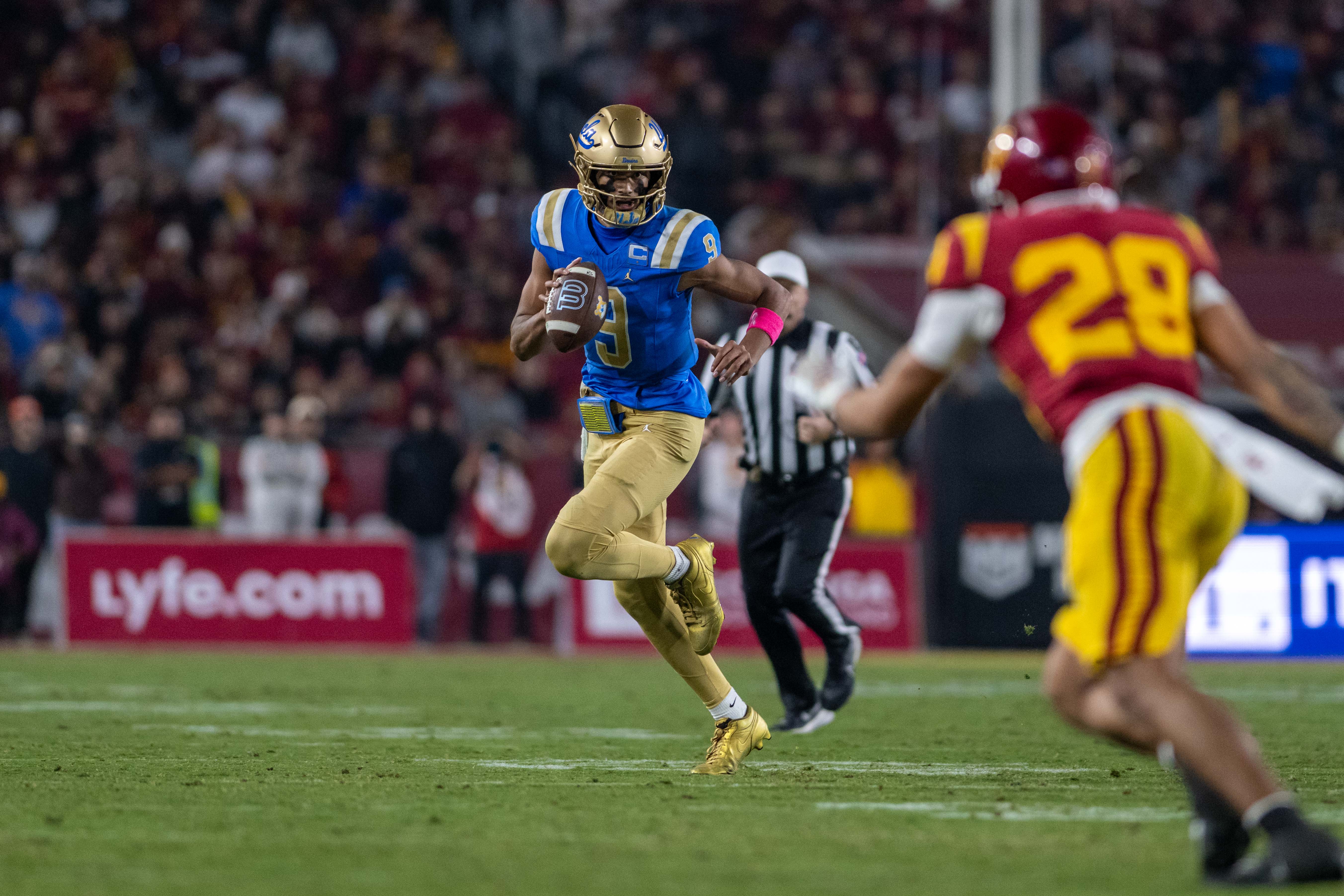 (Zimo Li/Daily Bruin senior staff)