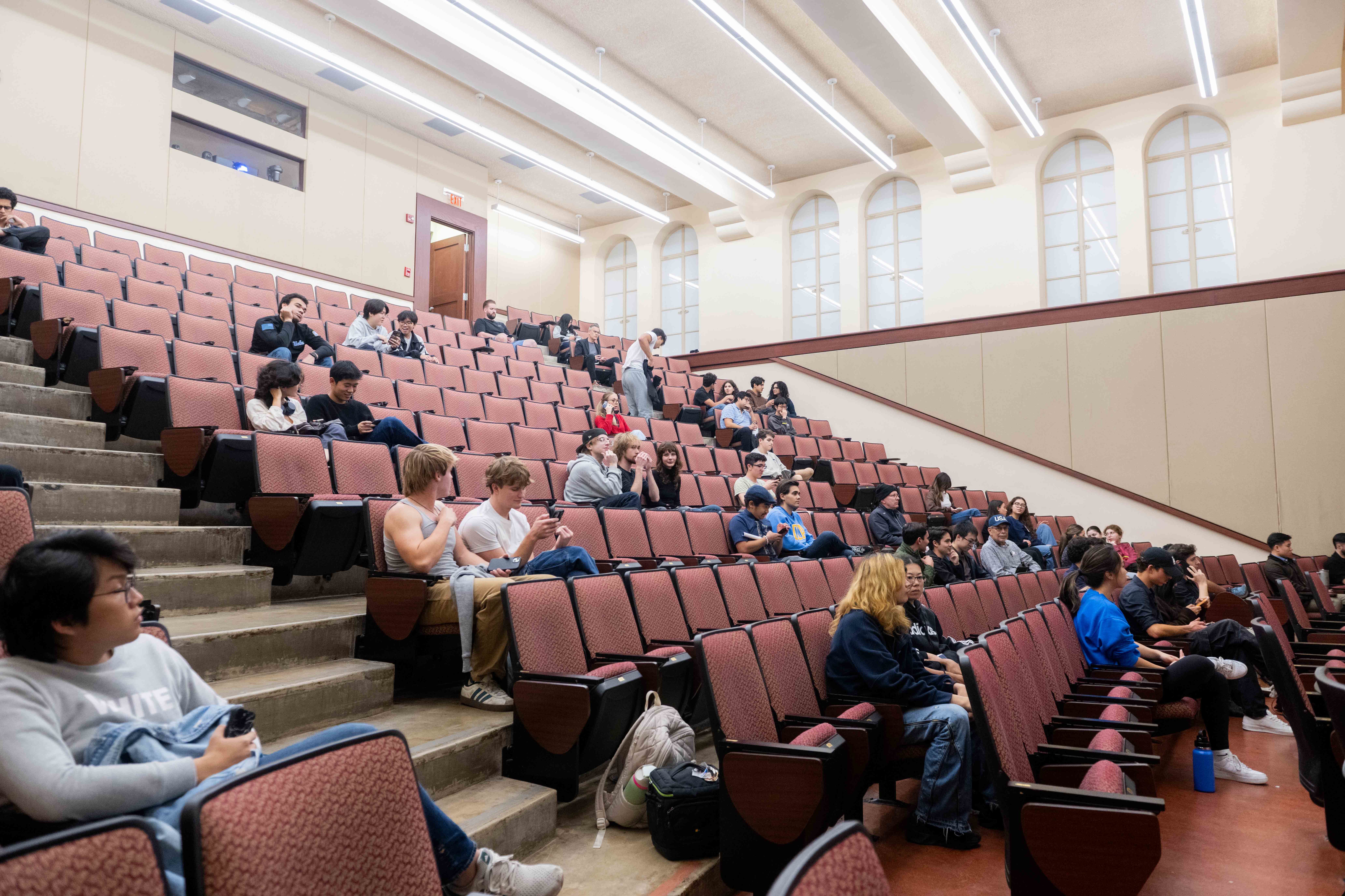 (Izzy Greig/Daily Bruin)