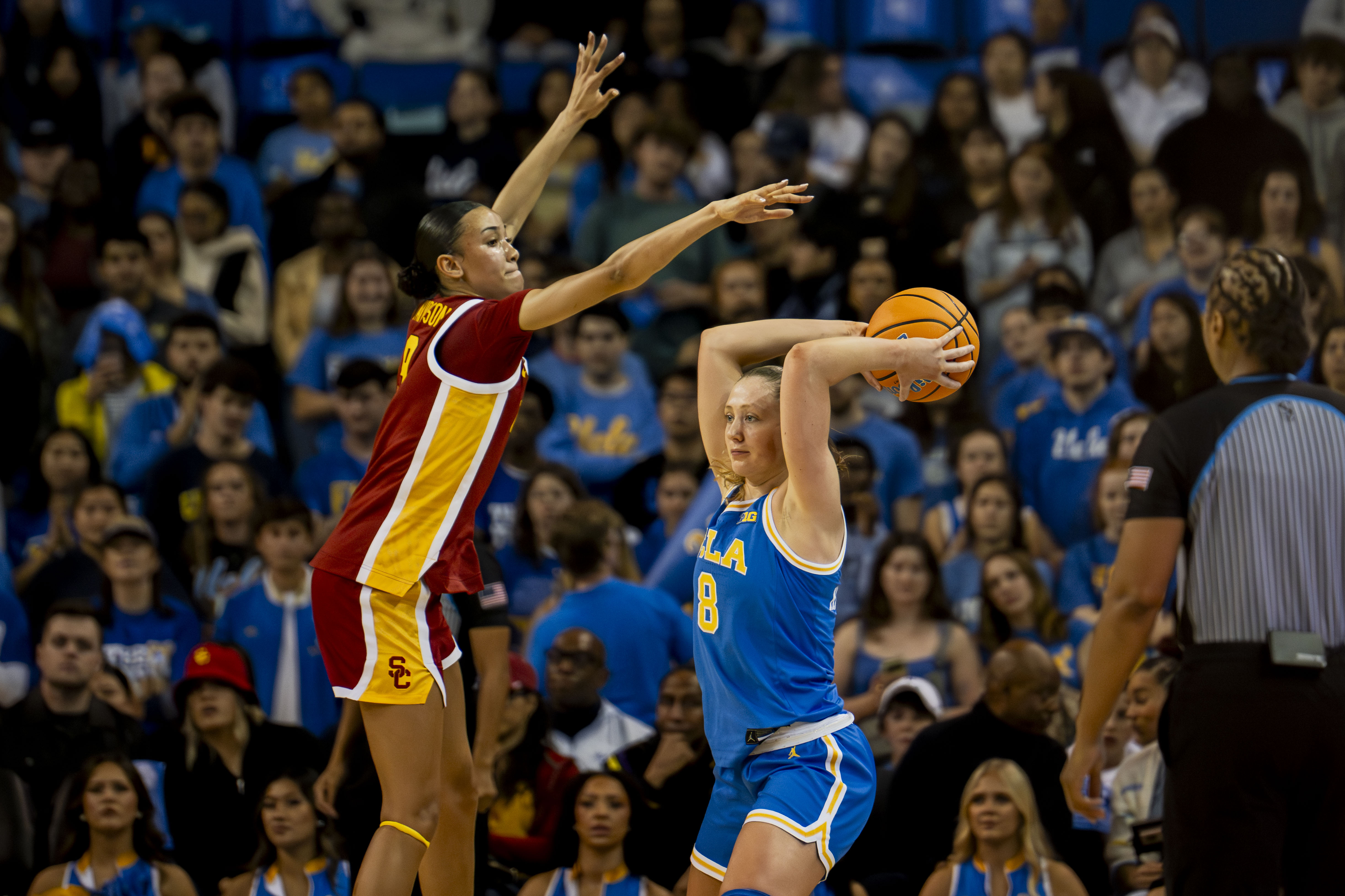 (Zimo Li/Daily Bruin senior staff)