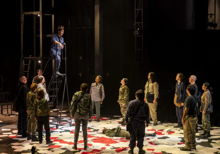 Theater review: ‘Richard III’ deftly reimagines Shakespeare’s classic through standout acting