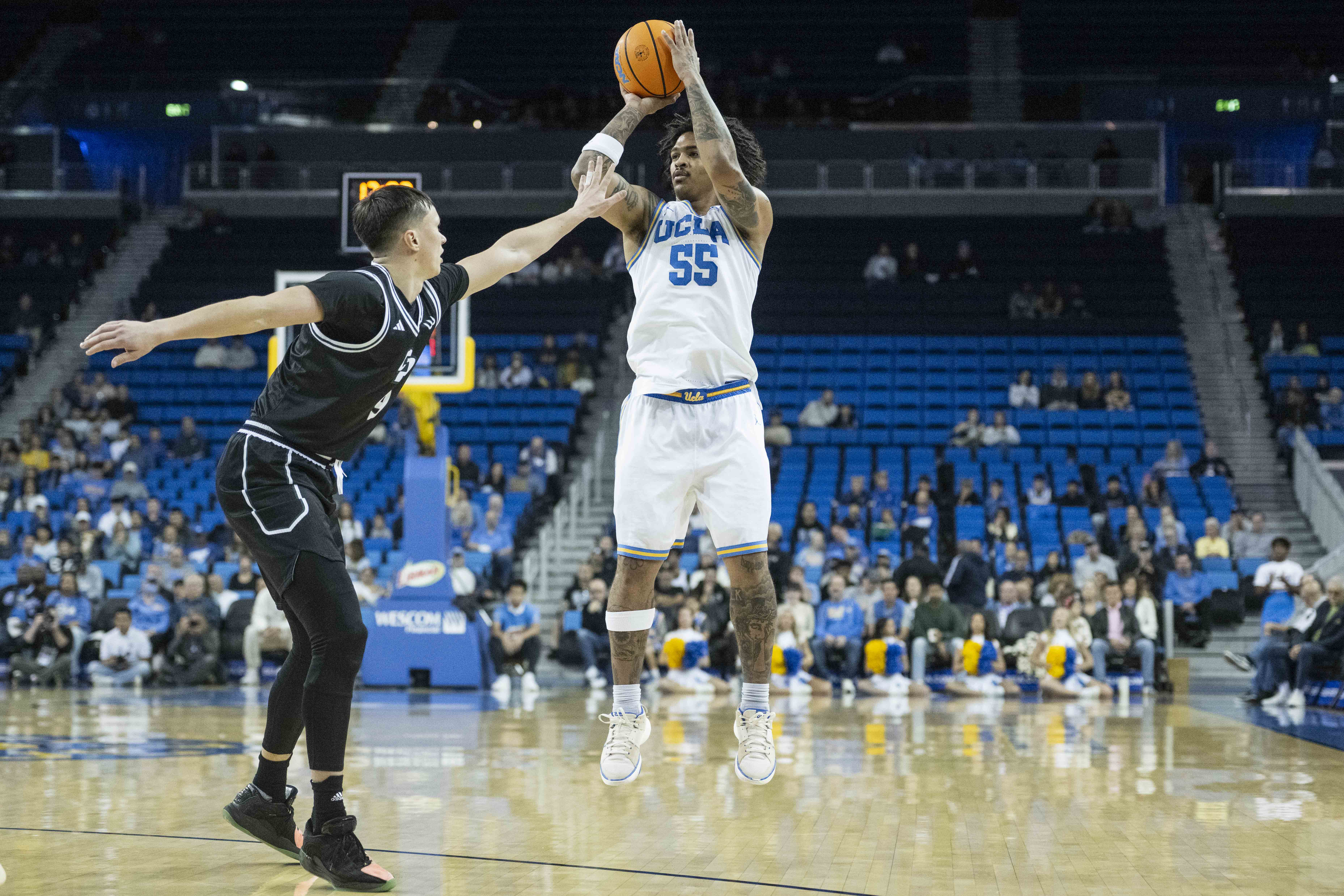 (Leydi Cris Cobo Cordon/Daily Bruin senior staff)