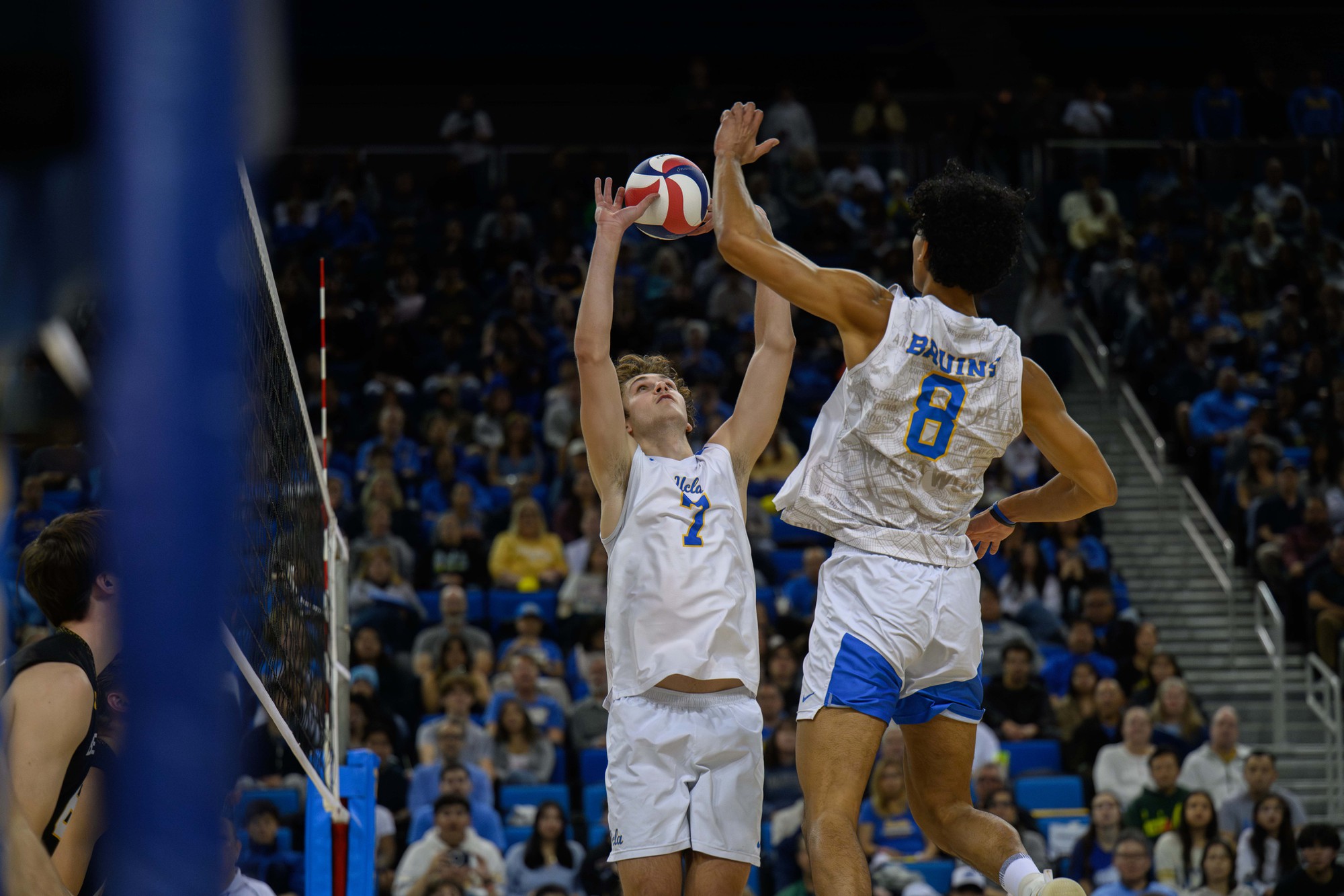 (Zimo Li/Daily Bruin senior staff)