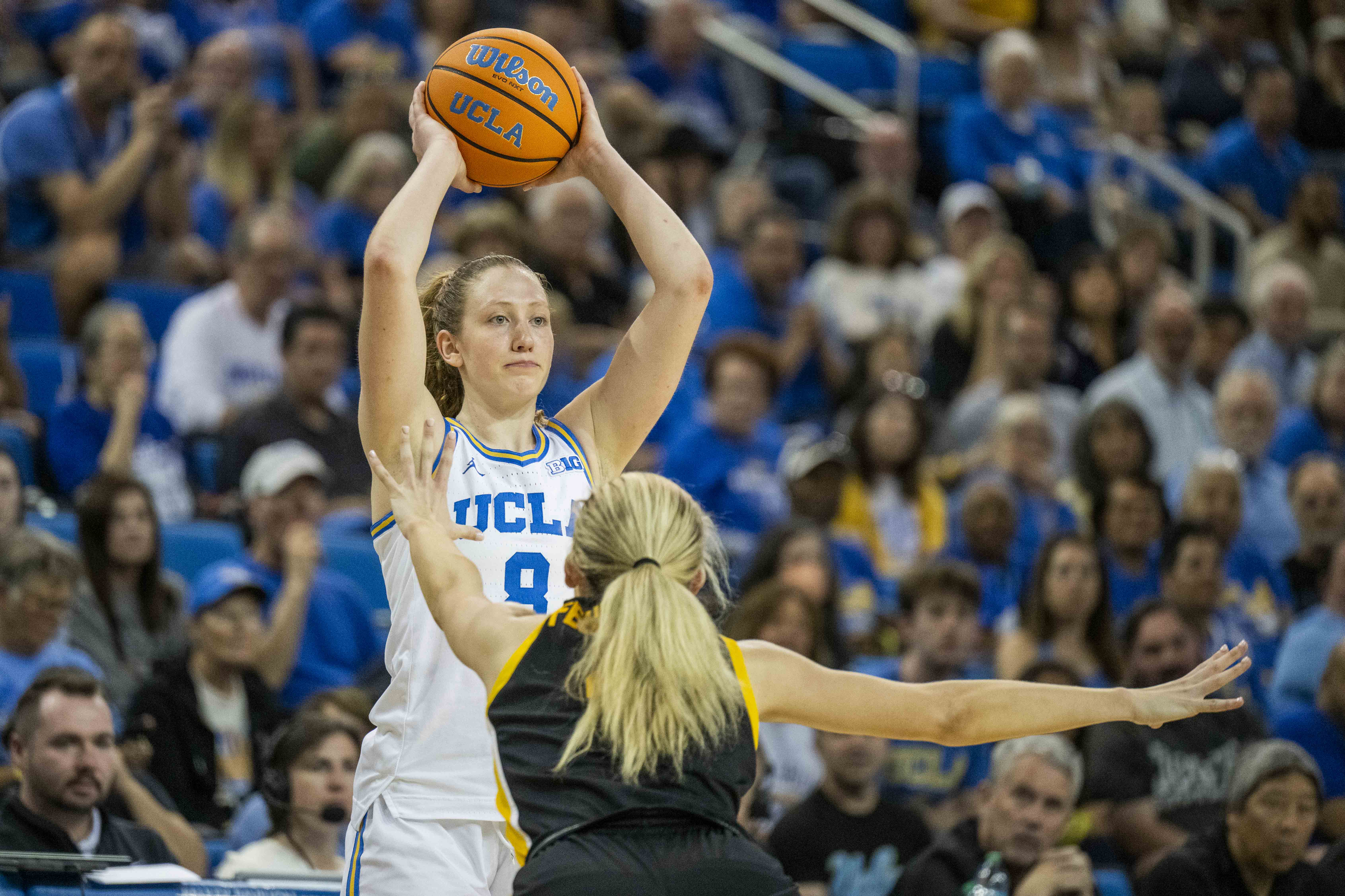 (Zimo Li/Daily Bruin senior staff)