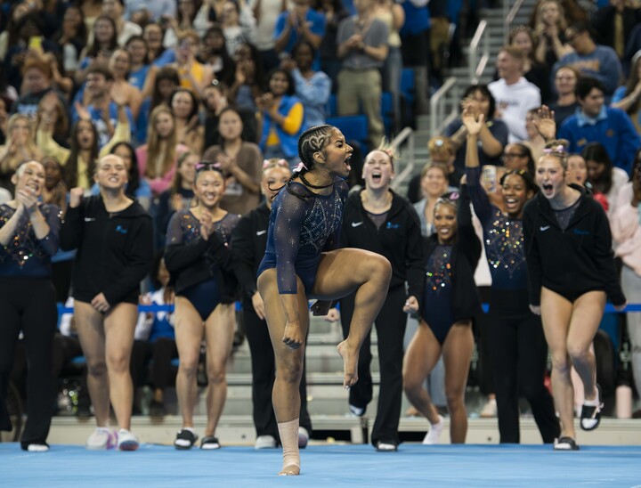 Jordan Chiles sees 4th consecutive perfect 10 on floor in meet against Michigan