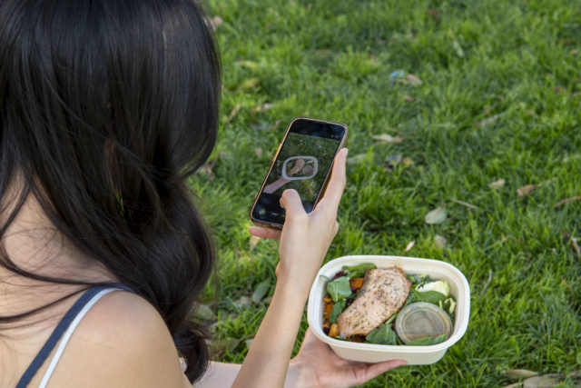 Emma Wu documents UCLA journey through food with popular Instagram