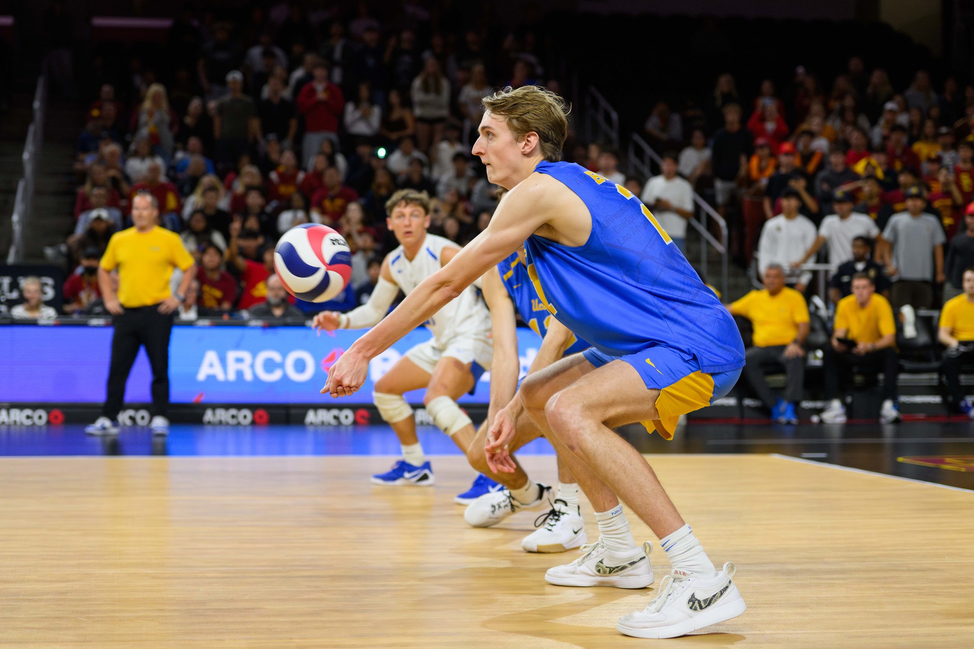 (Edward Ho/Daily Bruin)