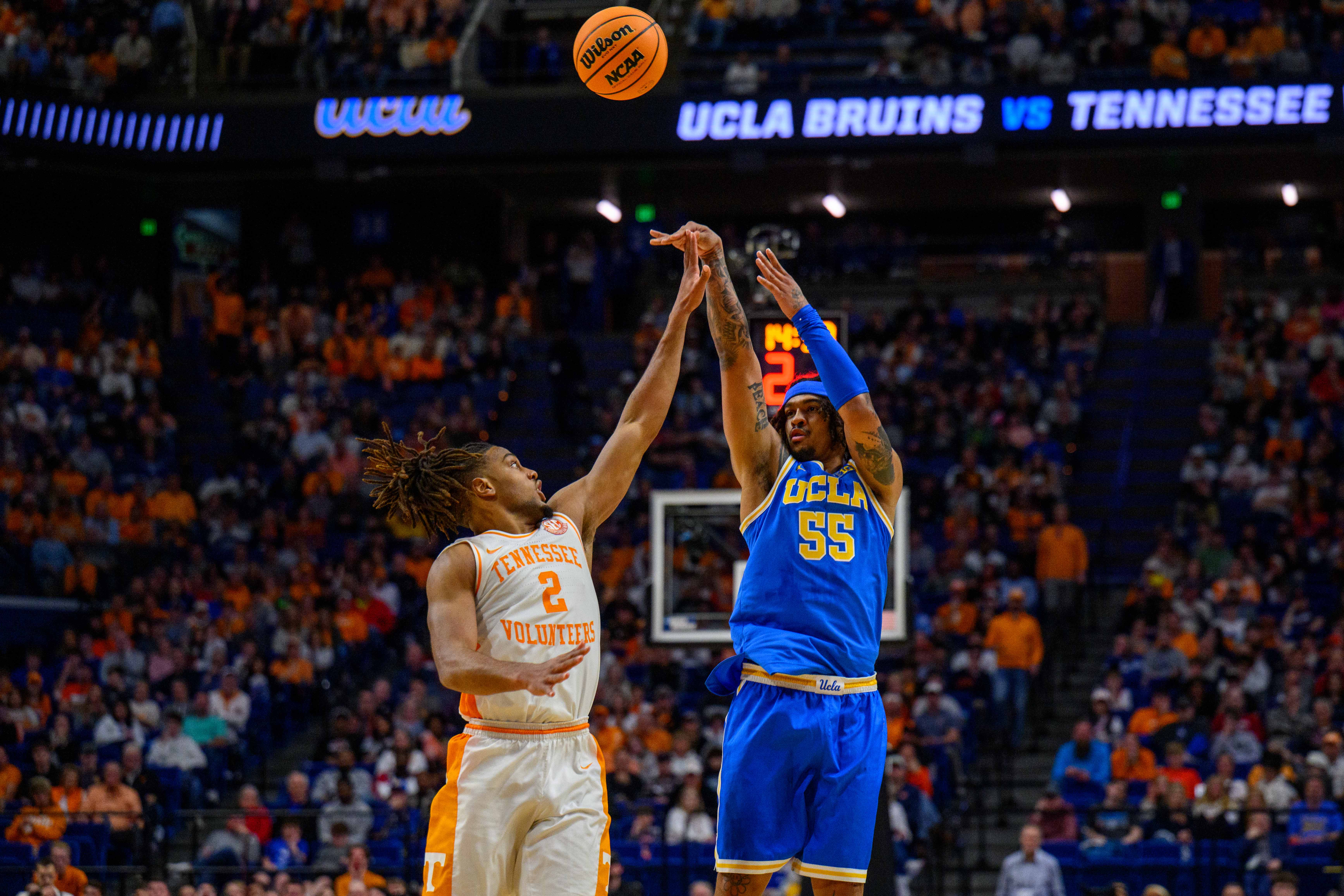 (Zimo Li/Daily Bruin senior staff)