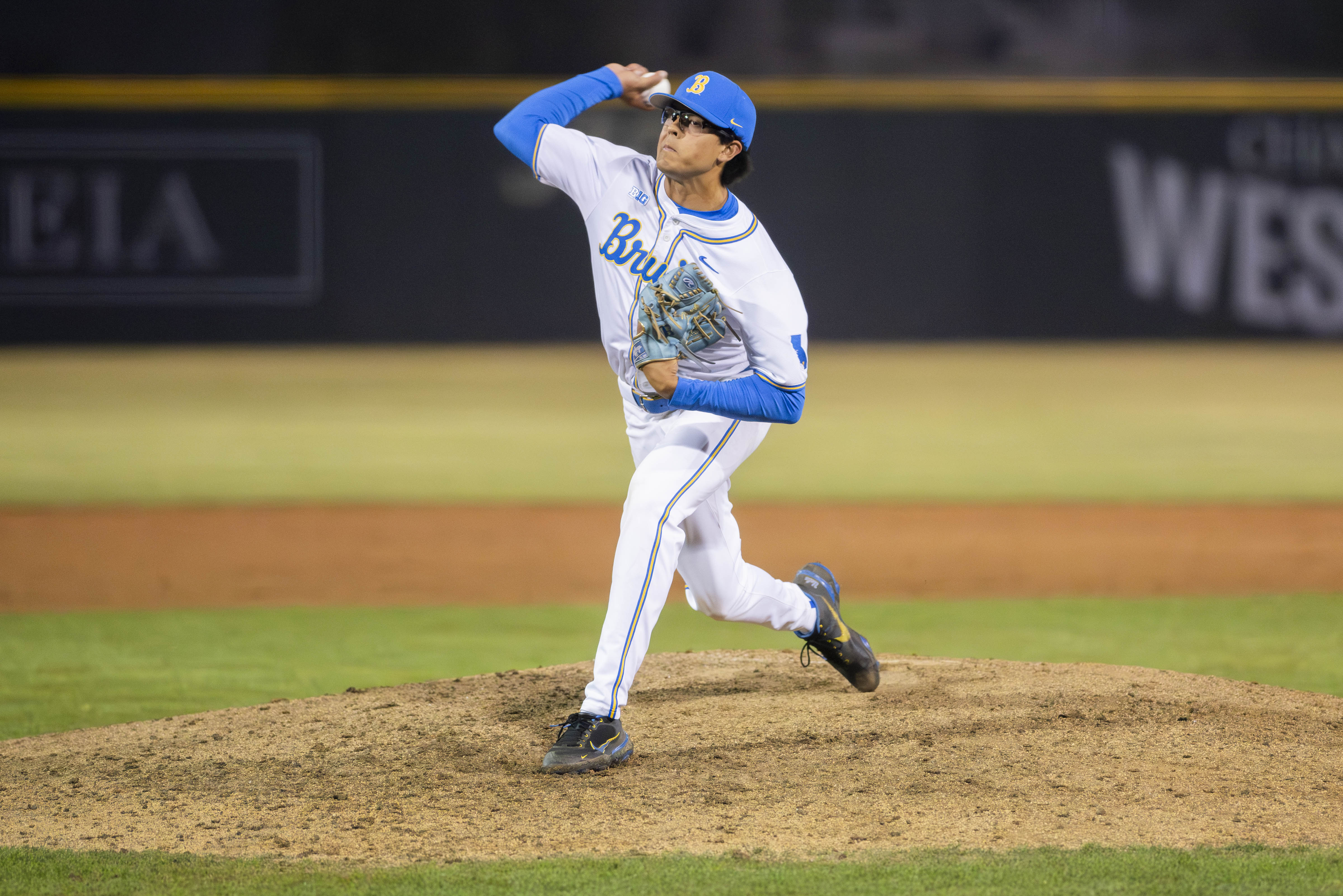 (Miles Turner/Daily Bruin)