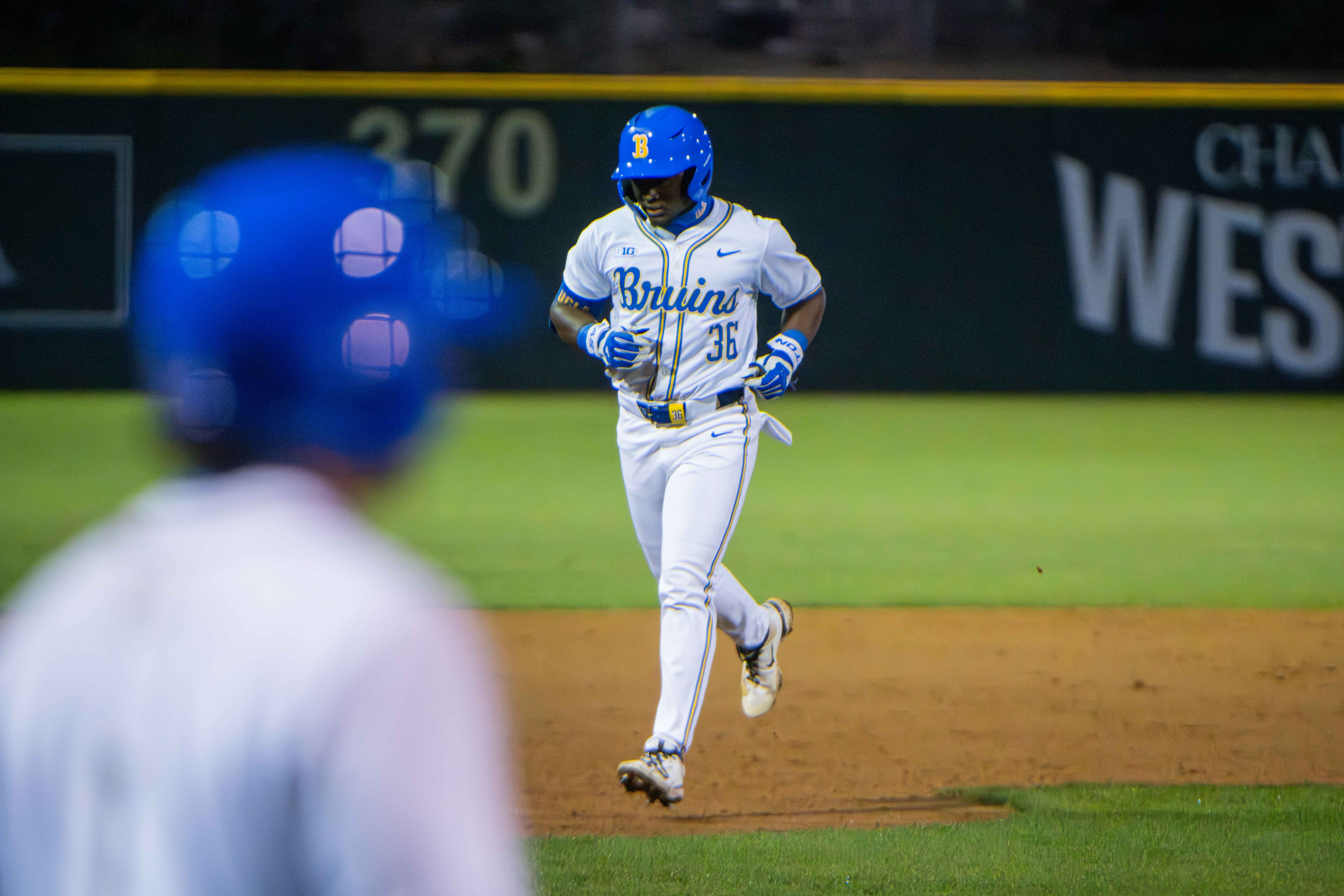 (Presley Liu/Daily Bruin)