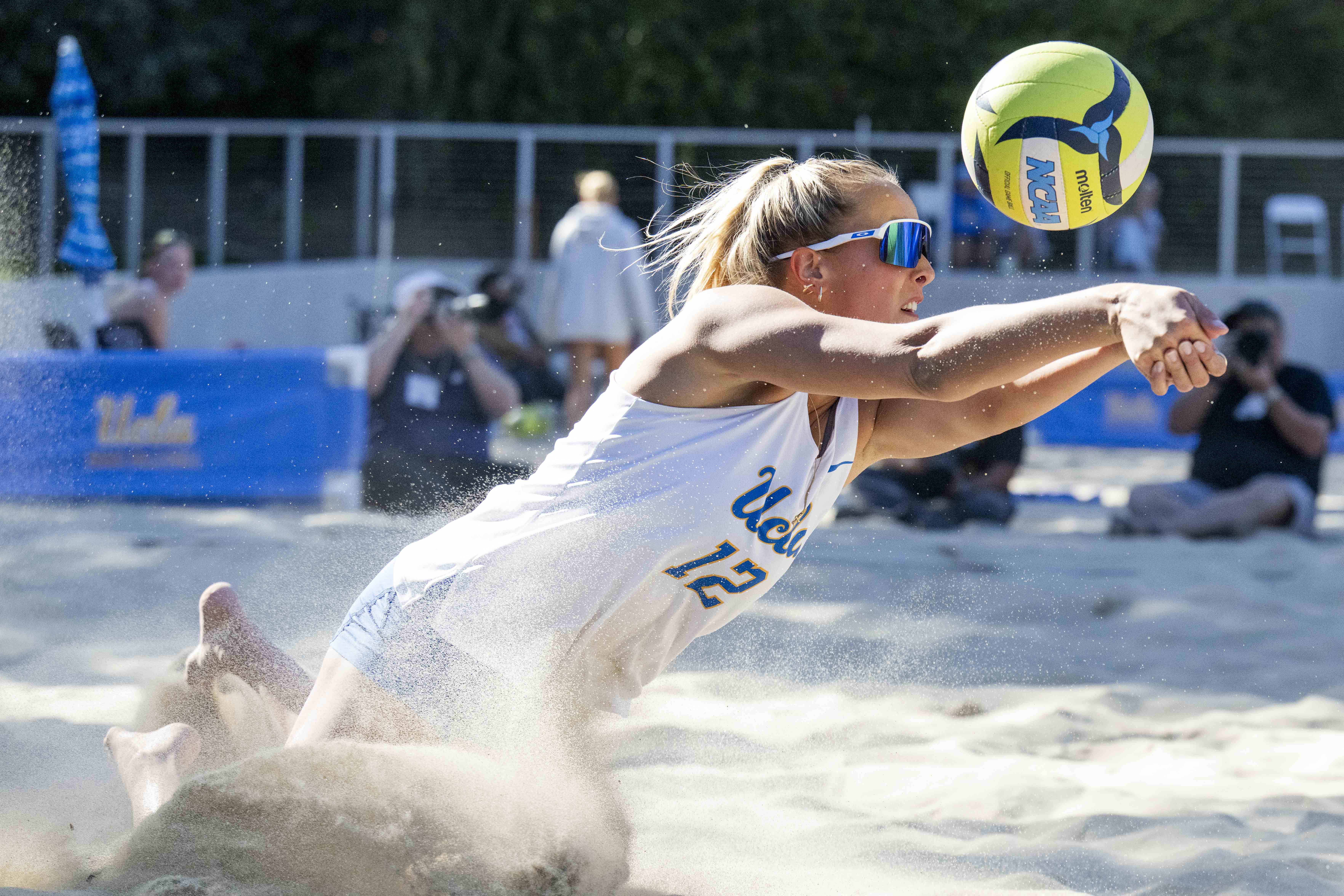 (Holden Yung/Daily Bruin)