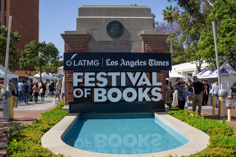 LA Times Festival of Books sees packed crowds peruse vendor stands, celebrity panels