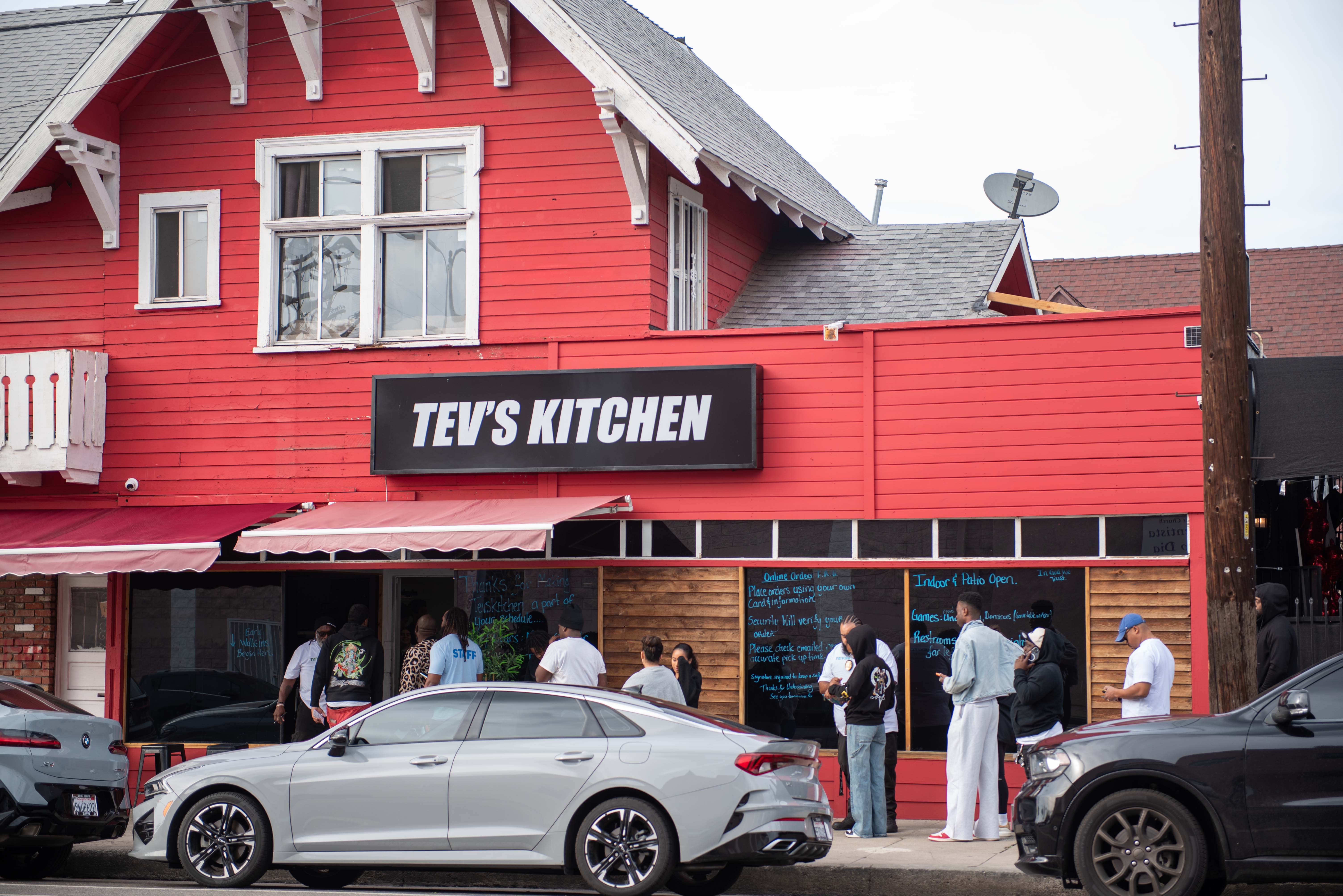 (Zachary Turcios/Daily Bruin)