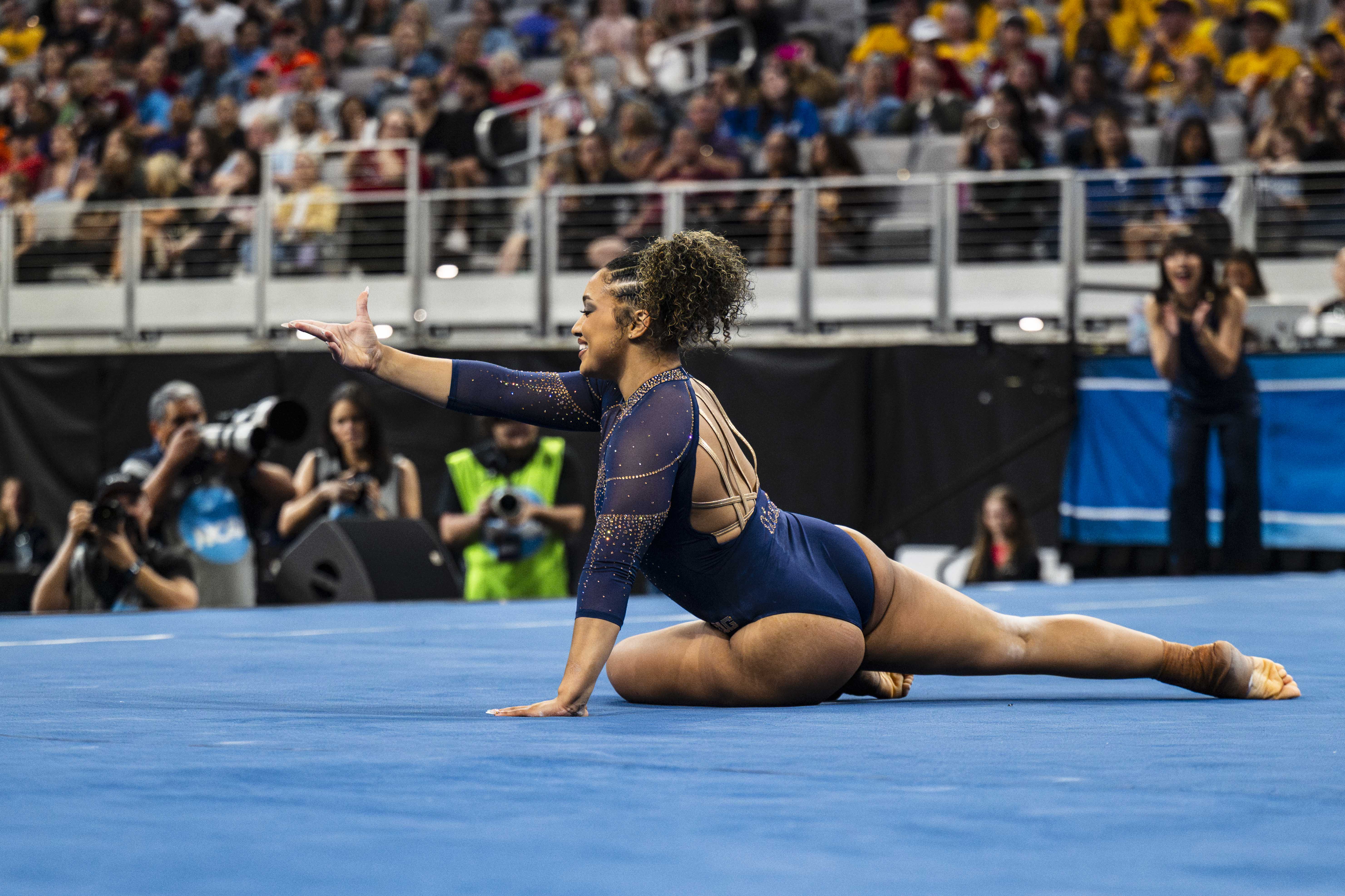 (Zimo Li/Daily Bruin senior staff)