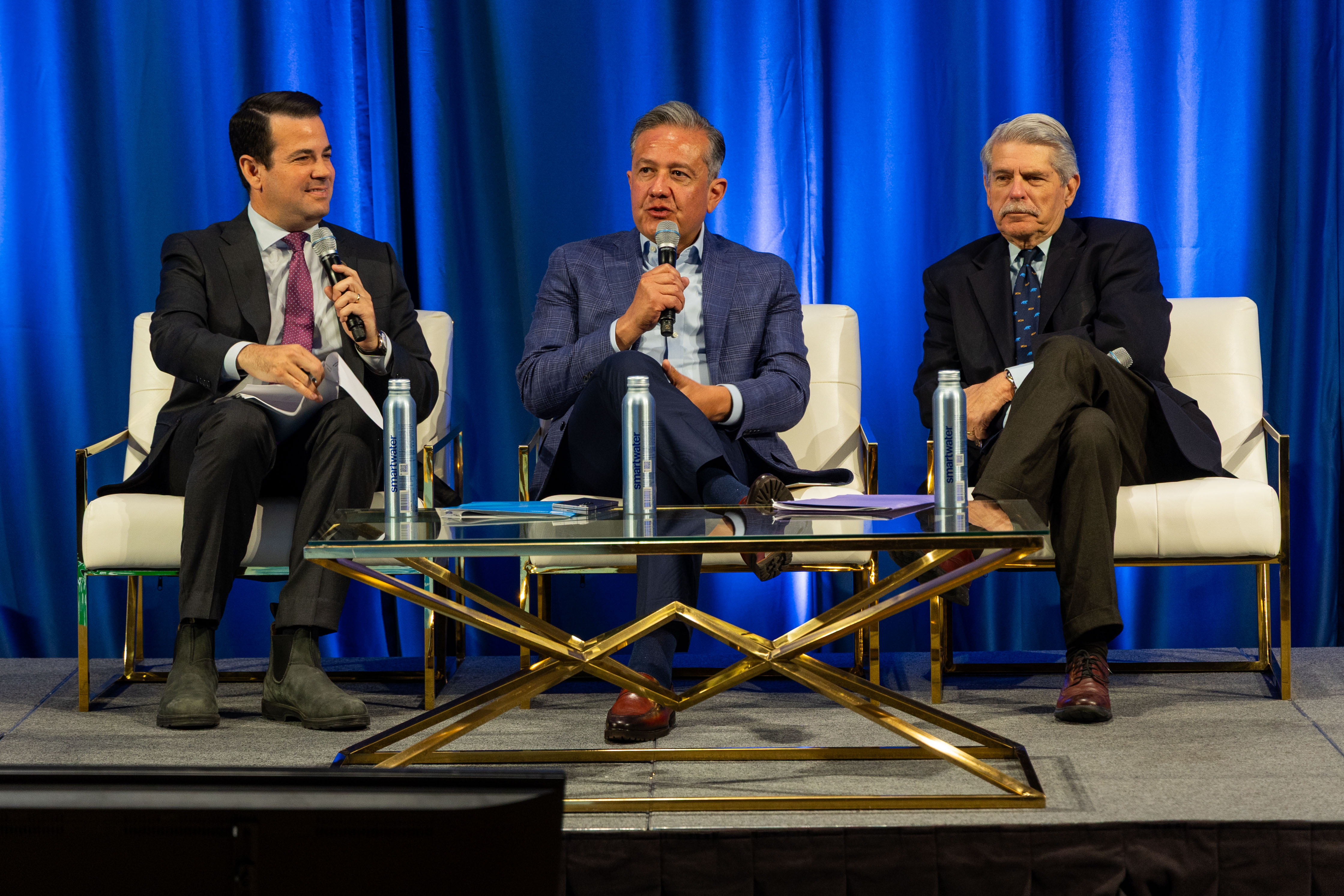 (Chenrui Zhang/Daily Bruin staff)