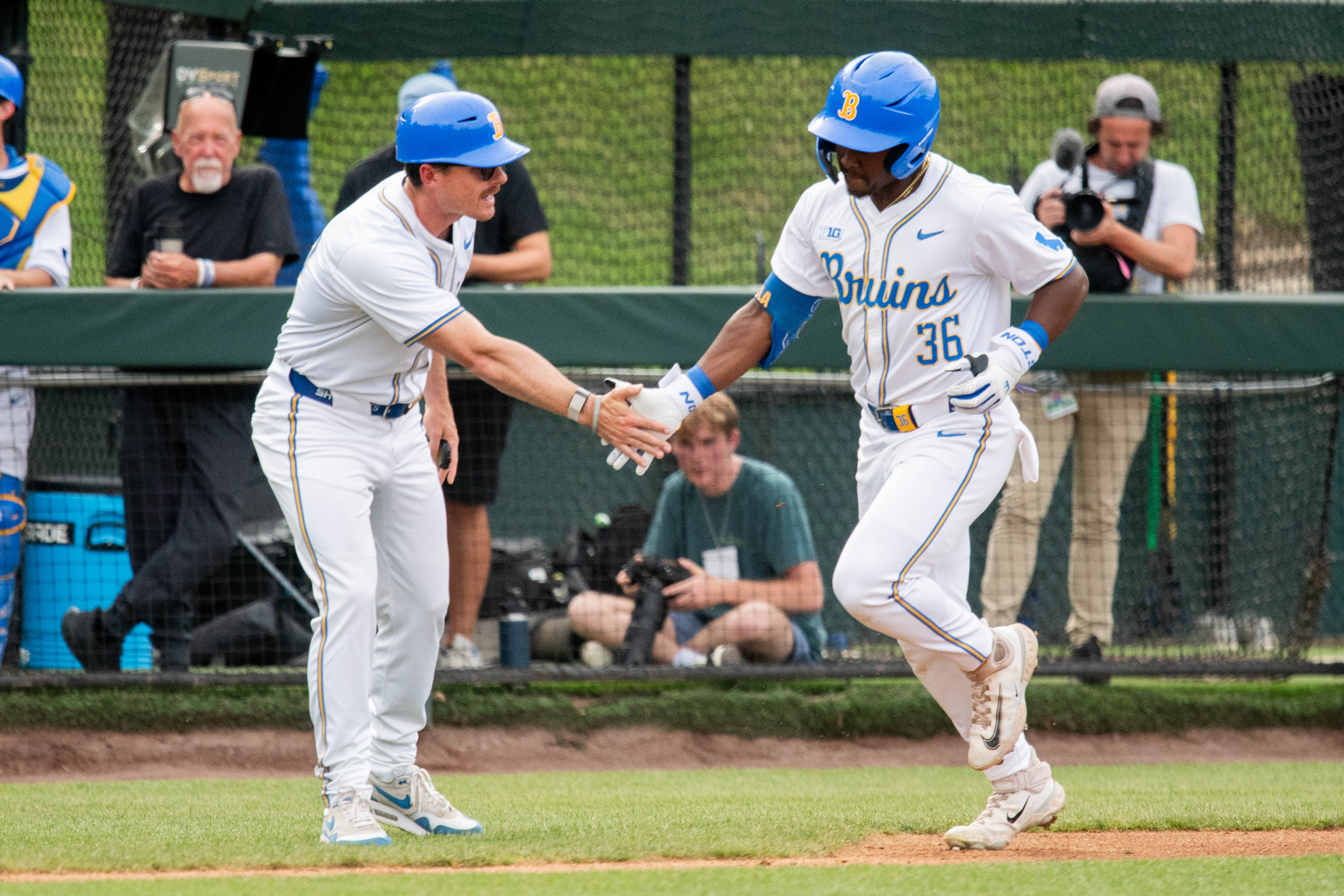 (Kai Dizon/Daily Bruin senior staff)