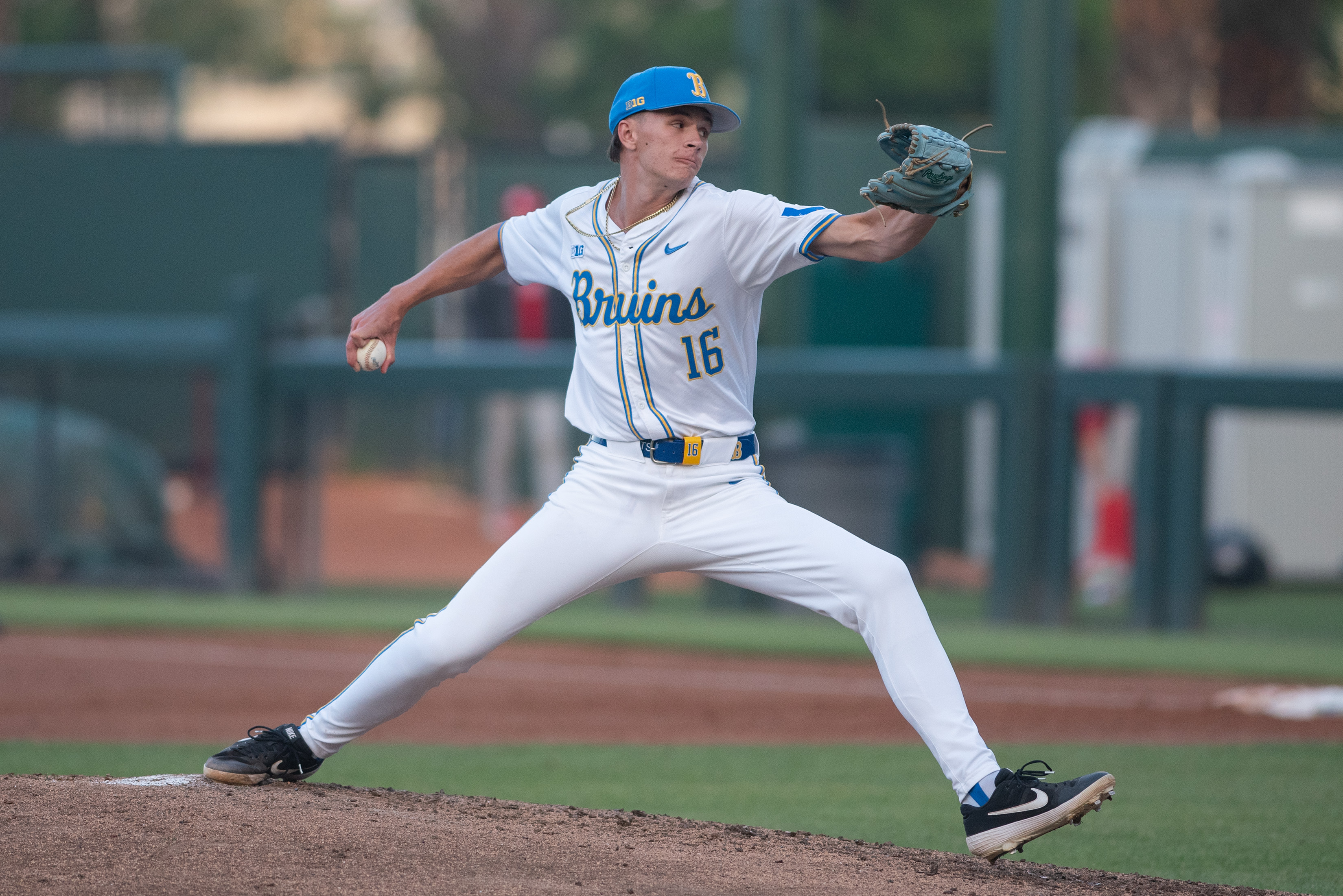 (Miles Turner/Daily Bruin)