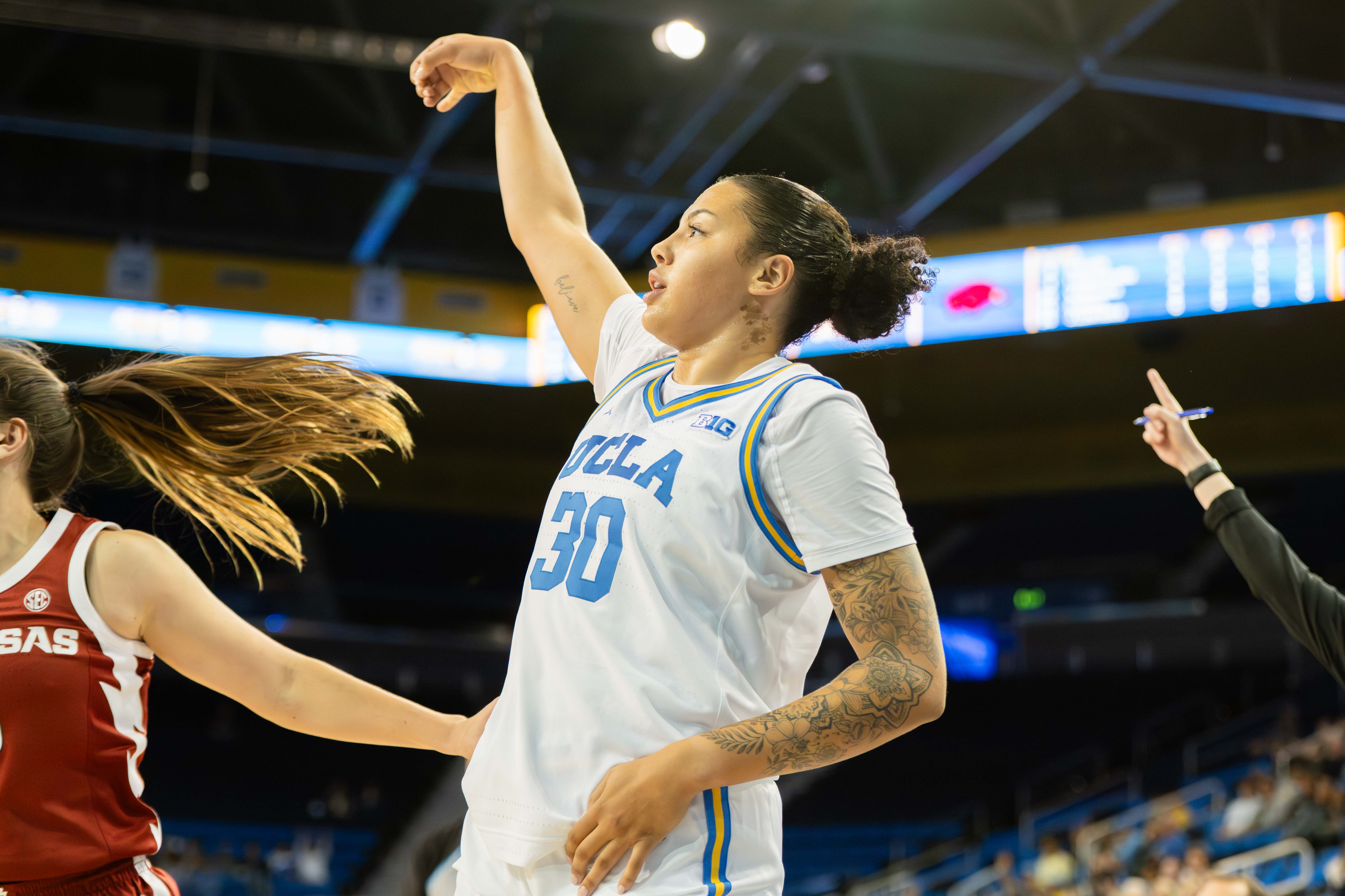 (Brianna Carlson/Daily Bruin staff)