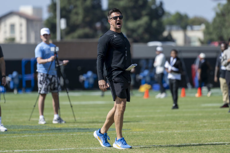 ‘Energy is building’: Top-ranked recruits spark hope for Bruin success