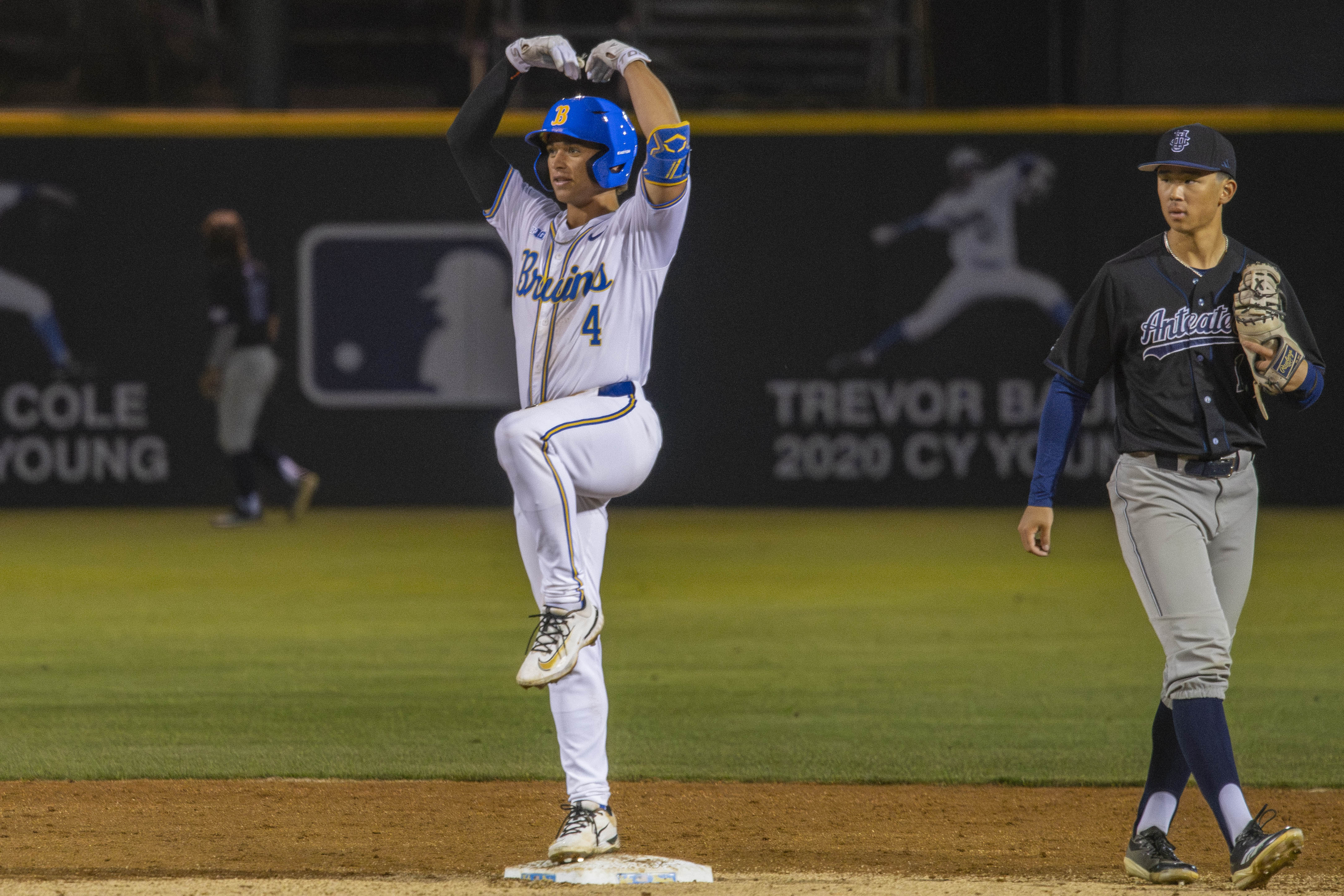 (Kai Dizon/Daily Bruin senior staff)