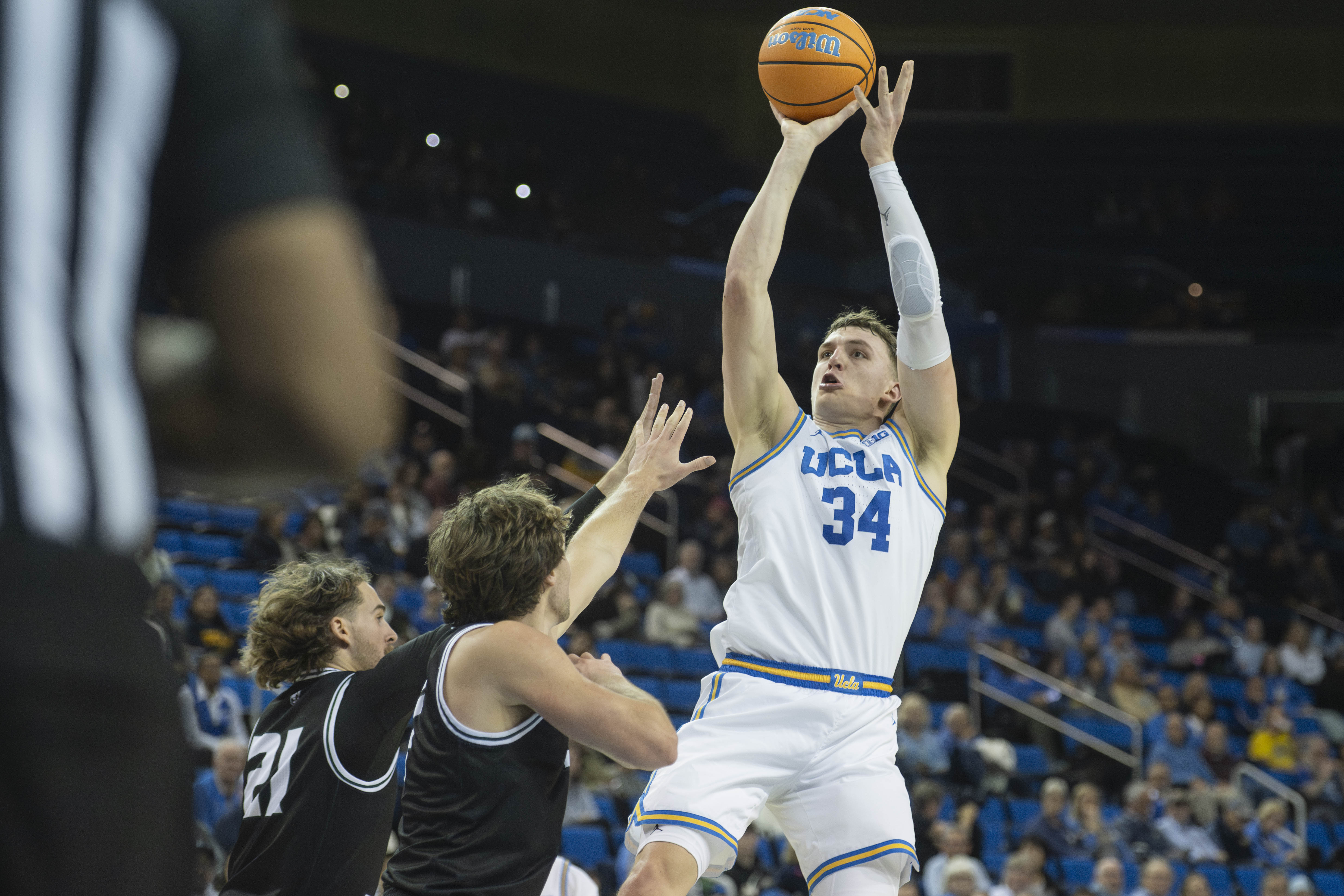 (Leydi Cris Cobo Cordon/Daily Bruin senior staff)
