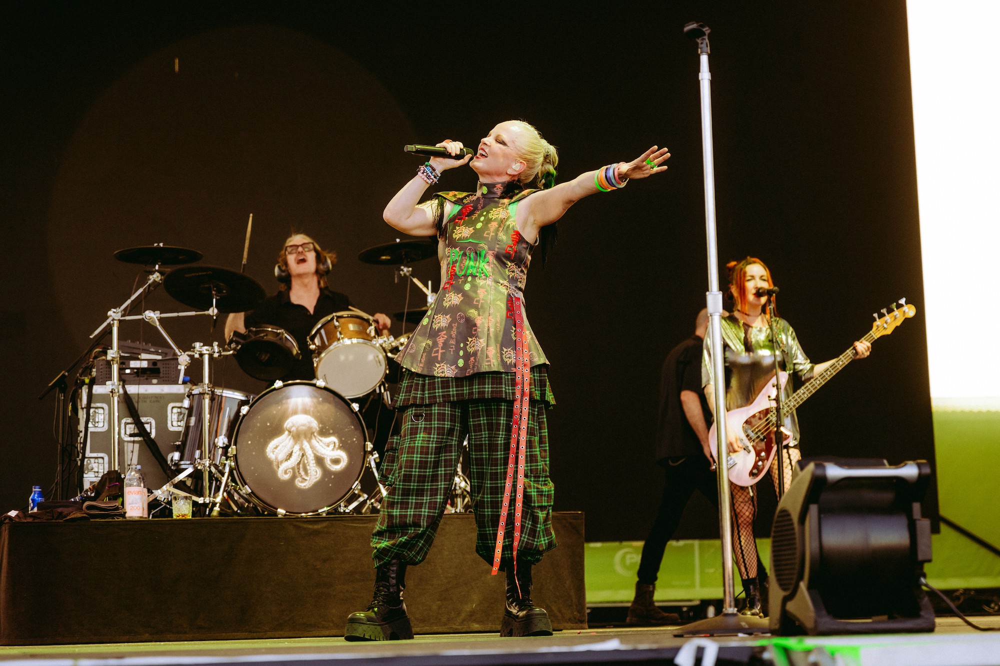 Garbage frontwoman Shirley Manson stands on stage donning bold eyeliner and a high ponytail braid. The singer interacted with the crowd throughout their set, stopping to give advice and tell stories. (Courtesy of Izzy Nuzzo)
