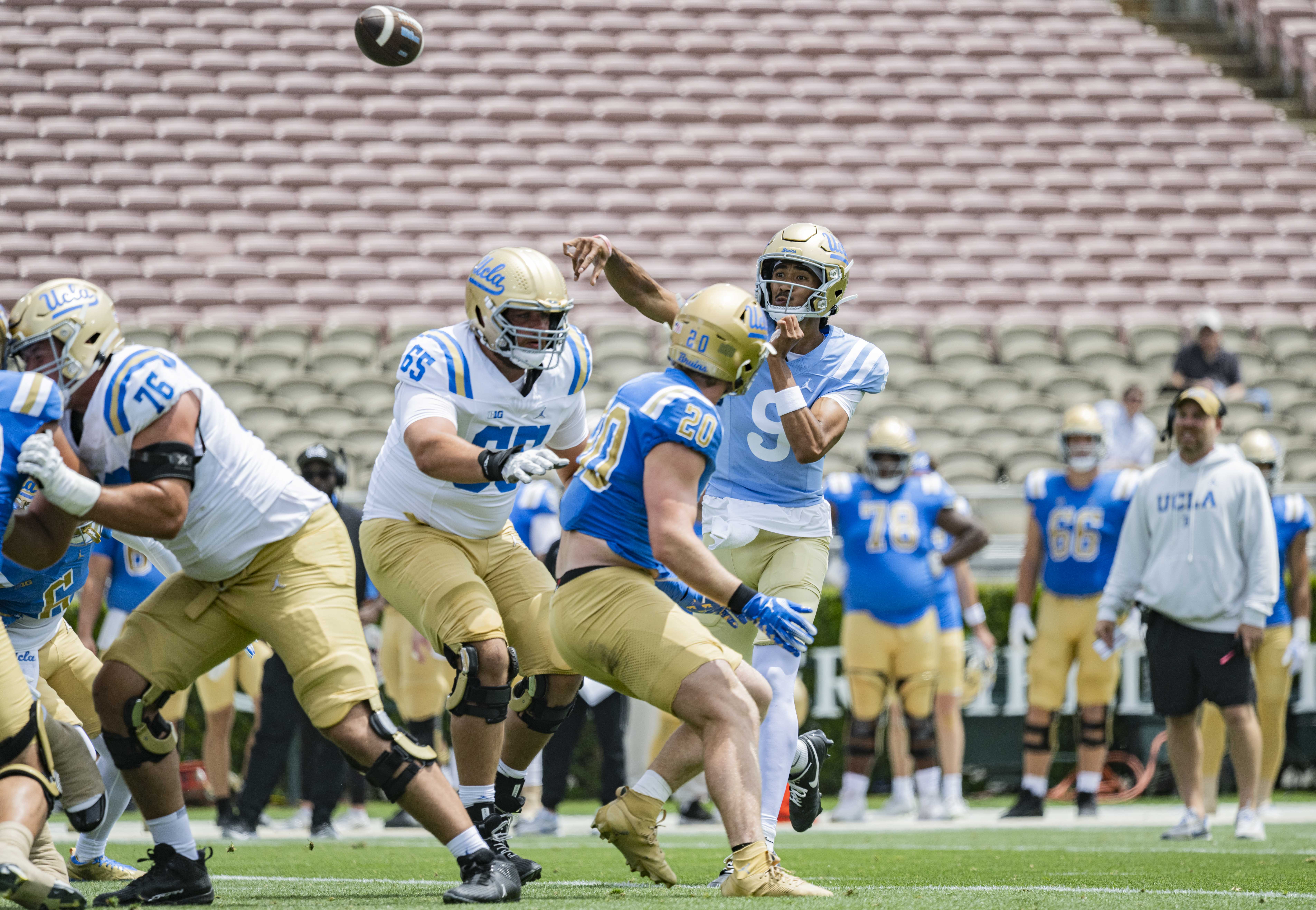 Rising redshirt junior quarterback Nico Iamaleava throws a pass. Iamaleava is entering his second season with UCLA. (Kai Dizon/Assistant Photo editor)