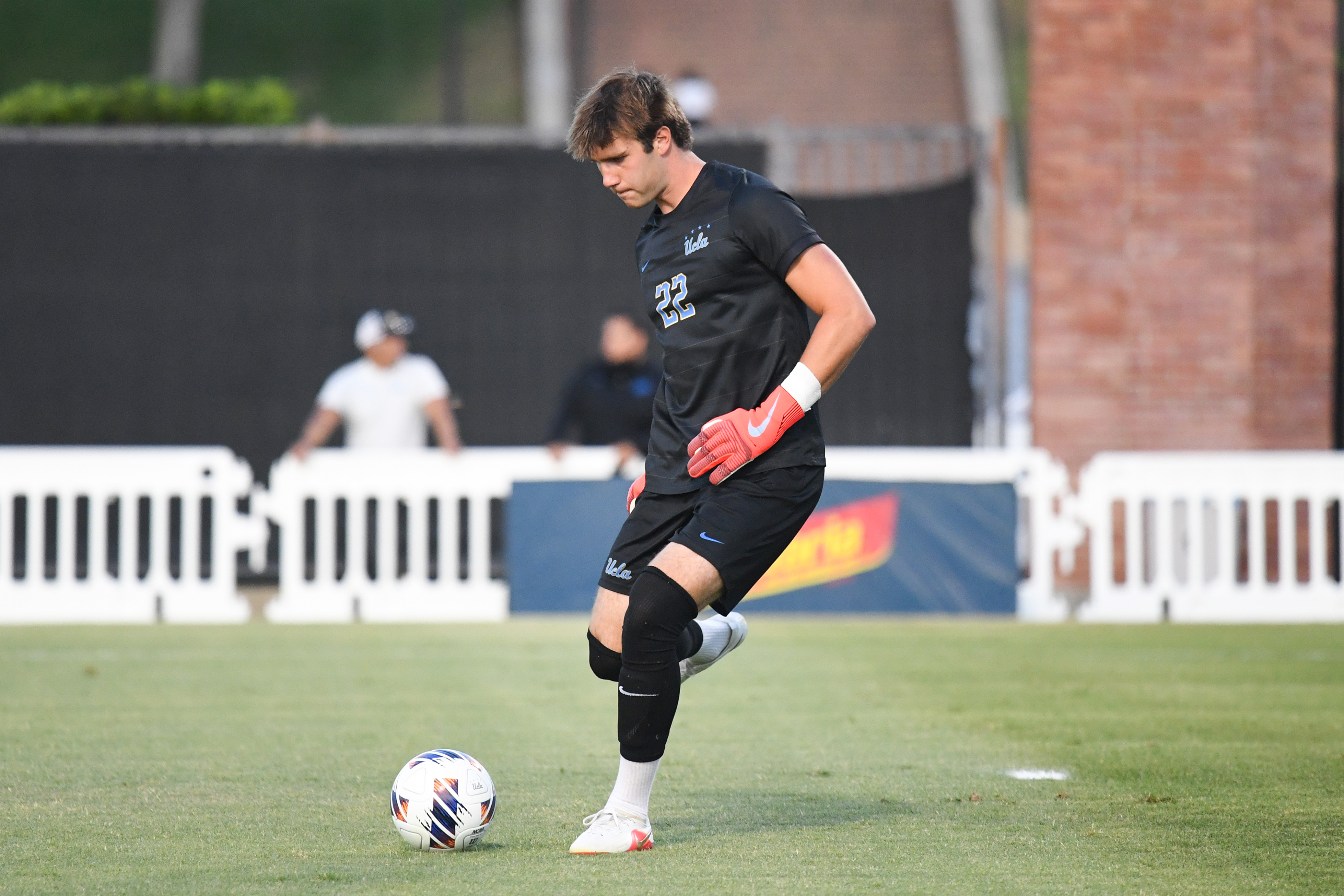 Sophomore goalkeeper Ryan Tiltack lines up to pass the ball. Tiltack recorded two saves and his first shutout of the season in UCLA's 3-0 win over Denver on Friday. (Kai Dizon/Assistant Photo editor)