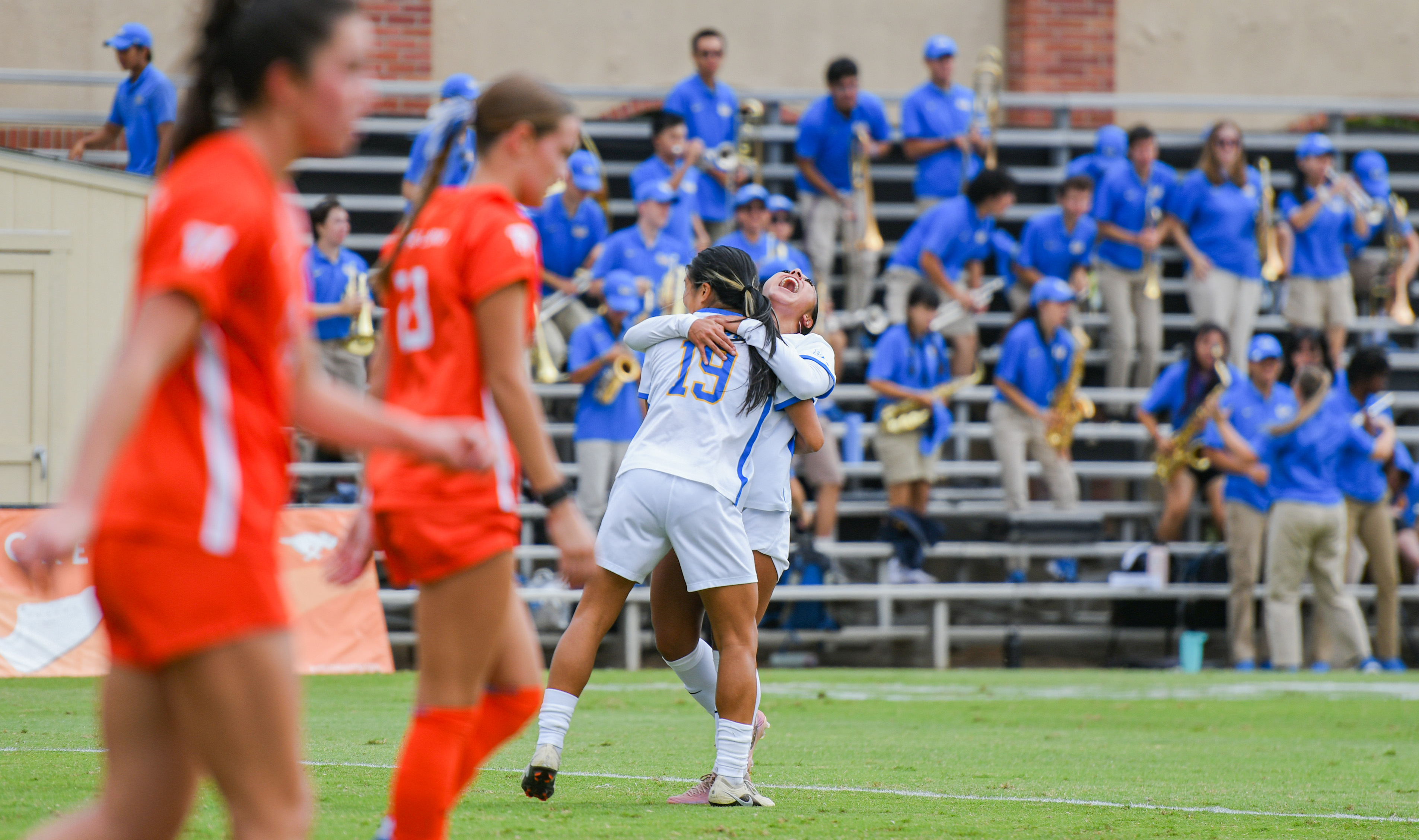 (Presley Liu/Daily Bruin senior staff)