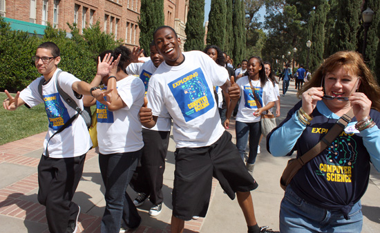 high-school-students-from-the-los-angeles-unified-school-district-visit