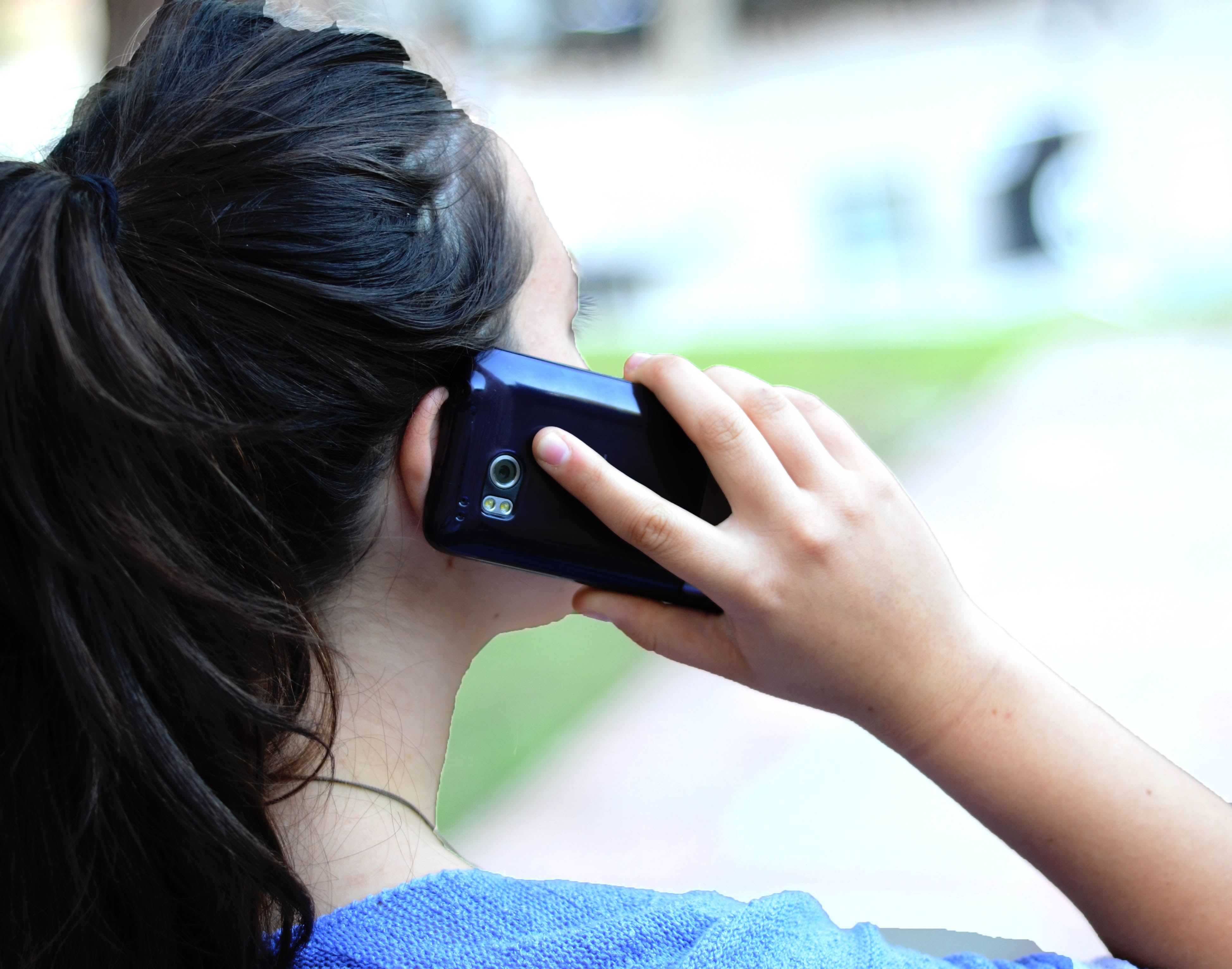 Essay on mobile phones are an invasion of people39s privacy picture