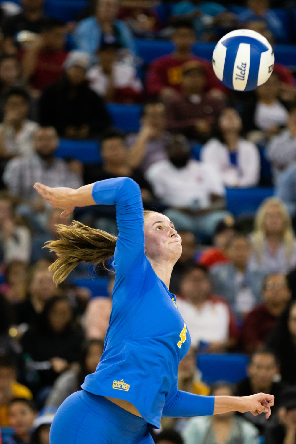 Gallery: UCLA women’s volleyball falls short against USC - Daily Bruin