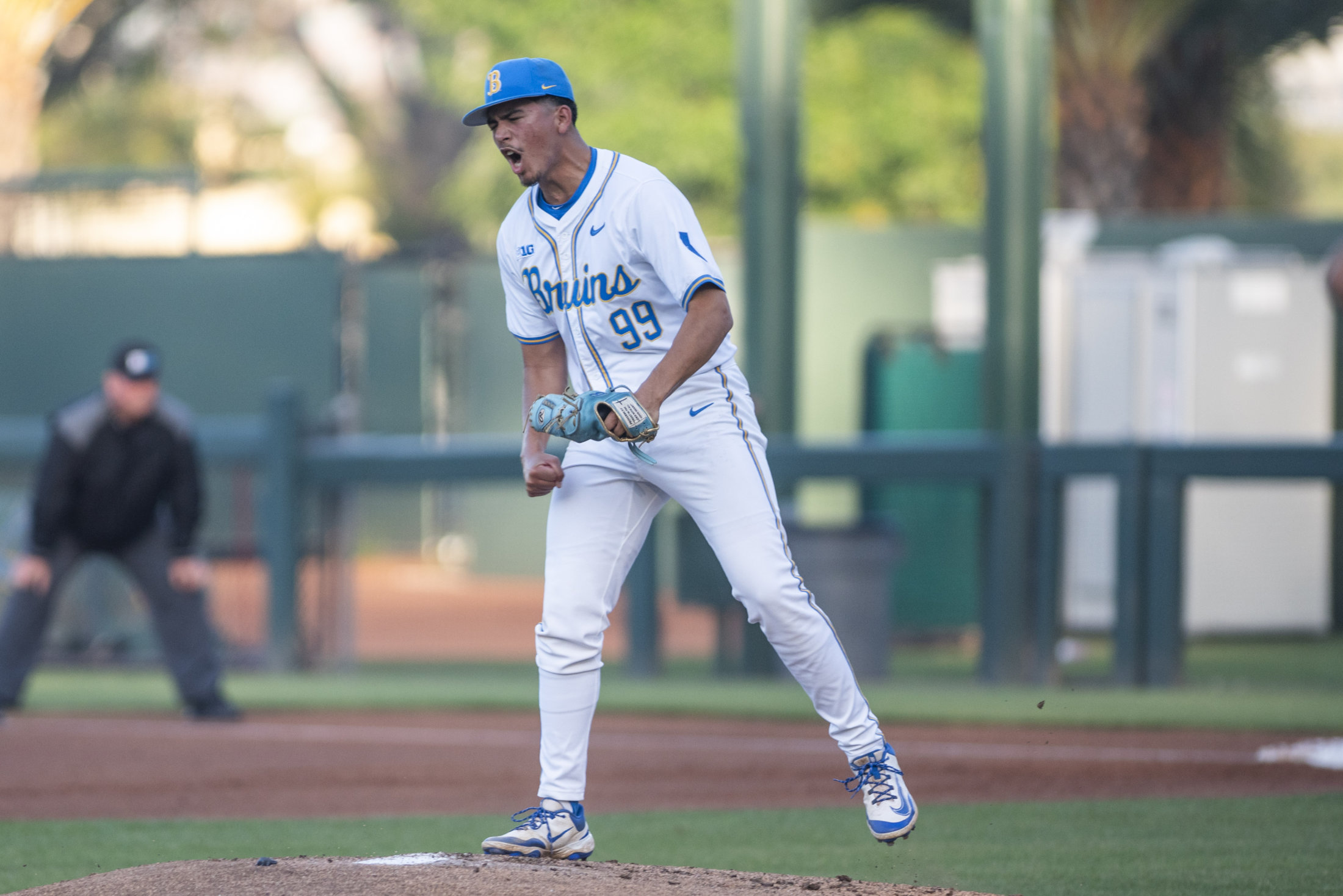 Sp.baseball.b1gfinal.MT.B
